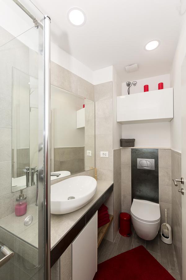 Guesthause Antonio Hotel Split Exterior photo